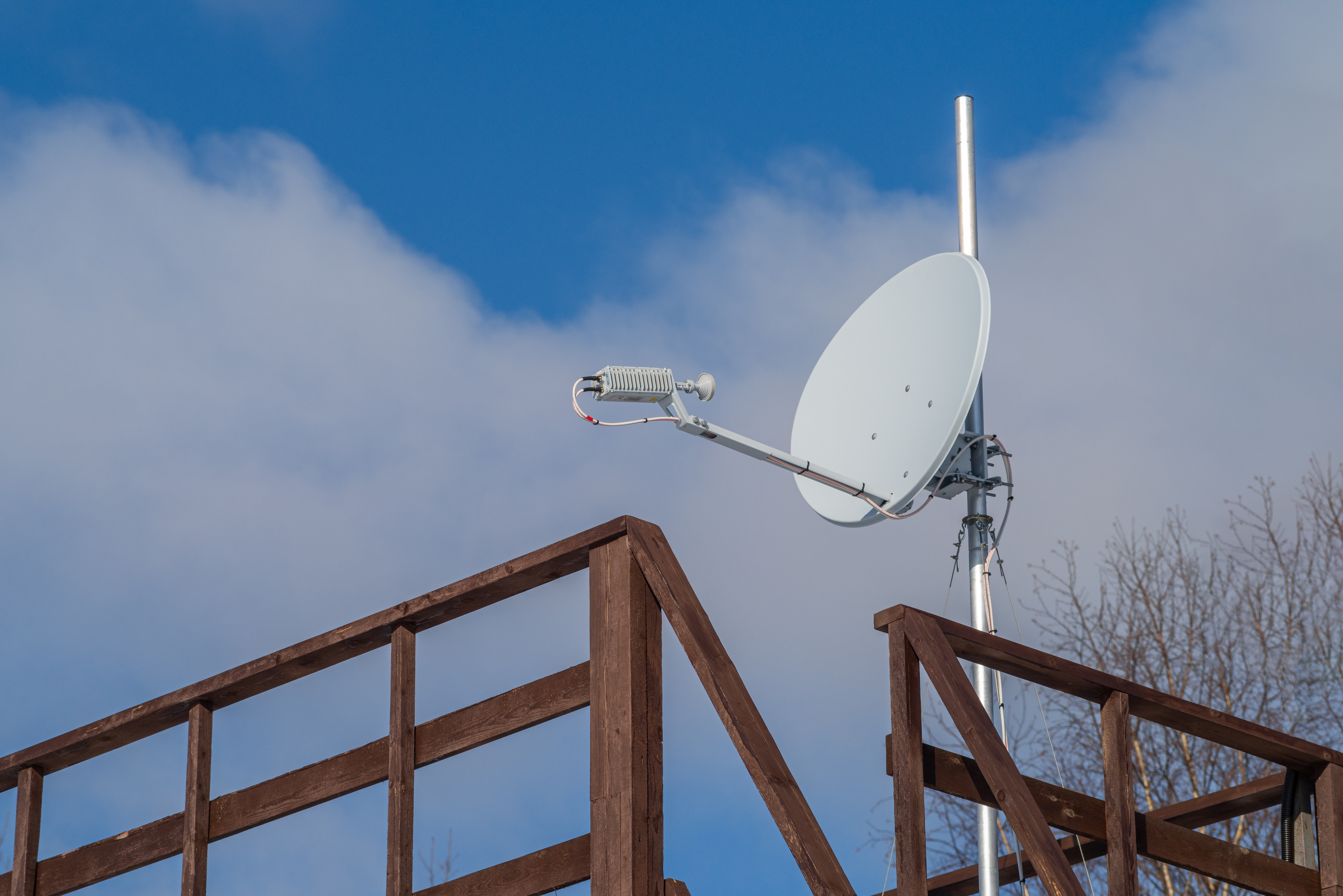 спутниковая антенна